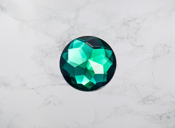 Emerald Gemstone Gift Box Closure