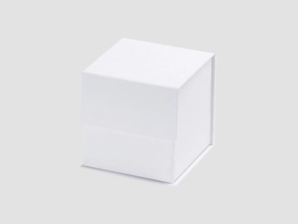 White Small Cube Gift Boxes no ribbon