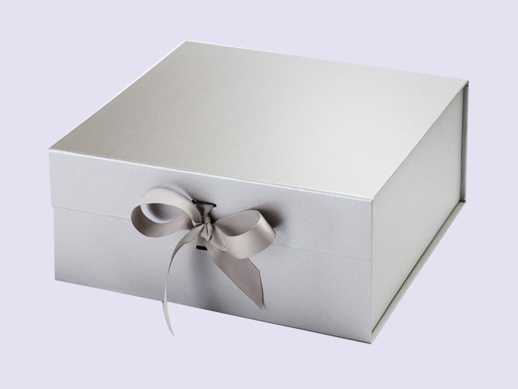 Silver XL Deep Gift Boxes with changeable ribbon