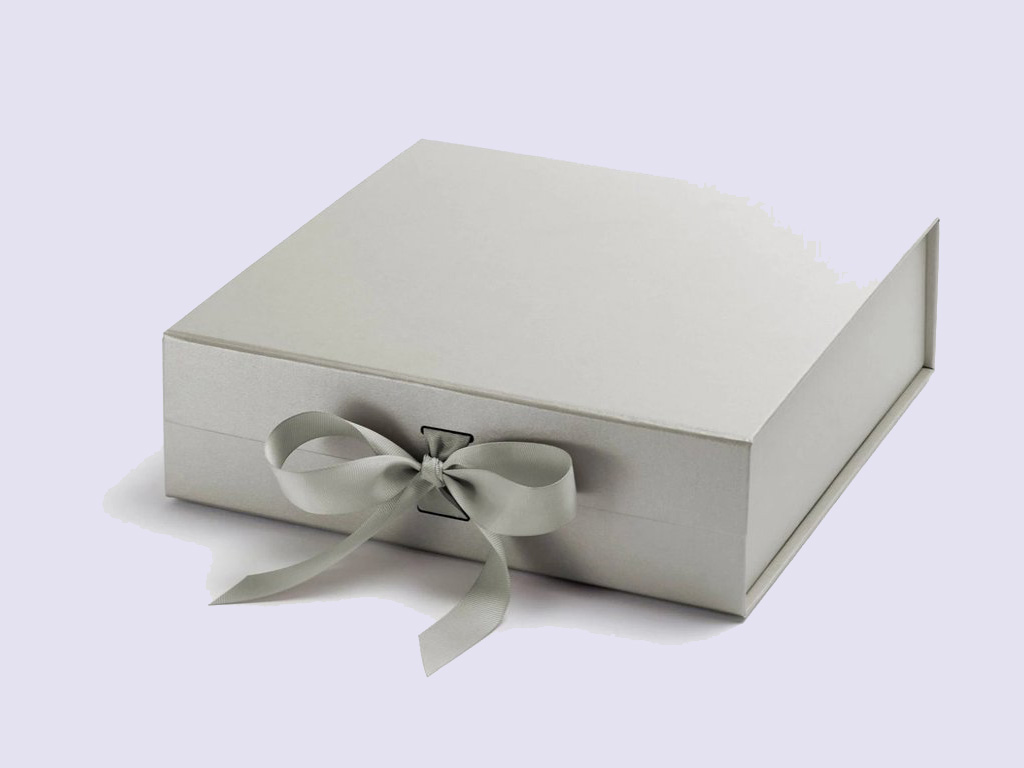 Silver Large Gift Boxes with changeable ribbon