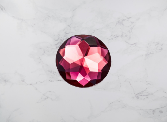 Garnet Gemstone Gift Box Closure