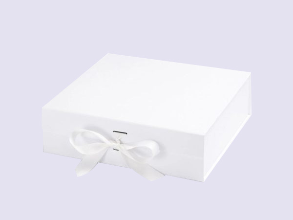White Large Gift Boxes with changeable ribbon
