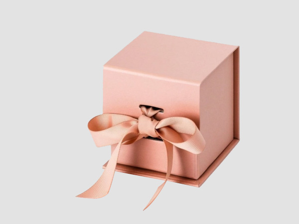 Rose Gold Small Cube Gift Boxes with changeable ribbon